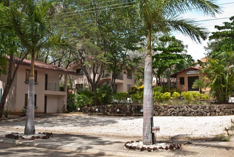 Villas San Angel Sardinal Esterno foto